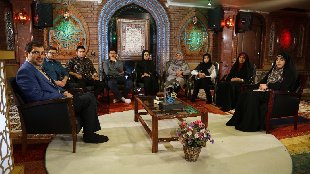 دکتر حسین رهنمایی با شاگردان